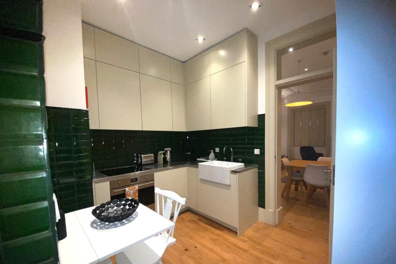 Apartment Charming 2bdr In Lapa By Lovelystay Lissabon